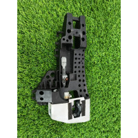 Кронштейн ручки двери