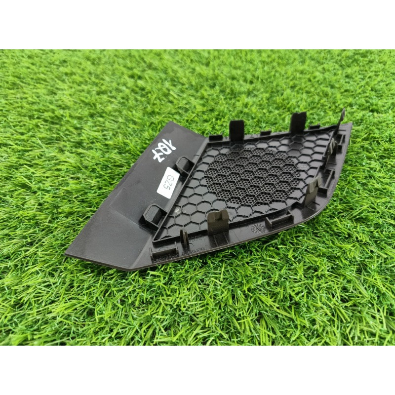 Крышка динамика в торпедо (салон) Audi Q7 4M 2015 3.0 CRE 4M0857227GZ5