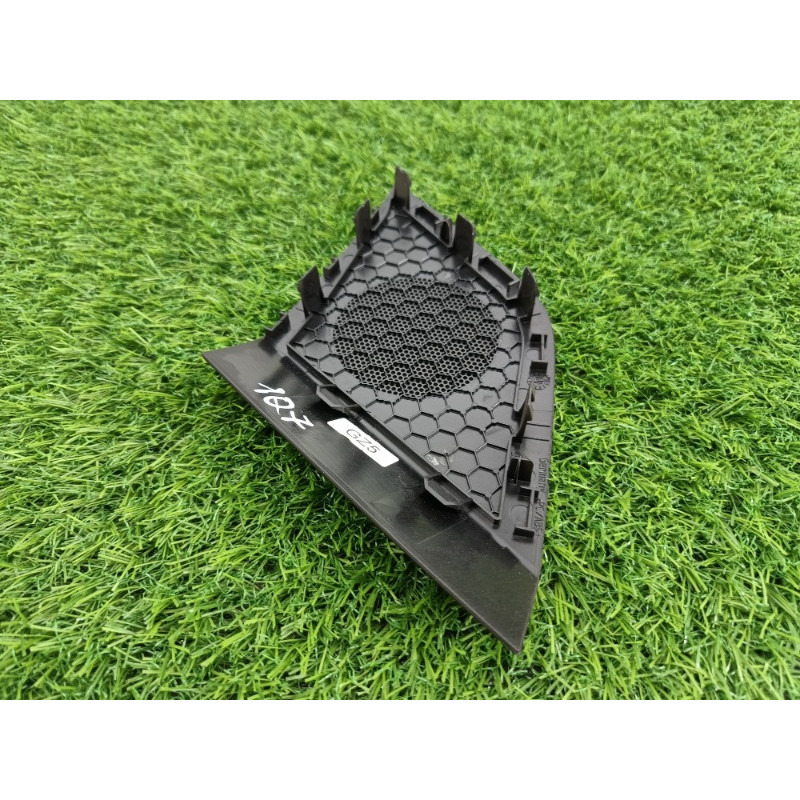 Крышка динамика в торпедо (салон) Audi Q7 4M 2015 3.0 CRE 4M0857227GZ5