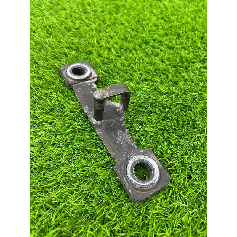 Ответная часть замка багажника (кузов и элементы) Audi Q7 4M 2015 3.0 CRE 8v0827507e