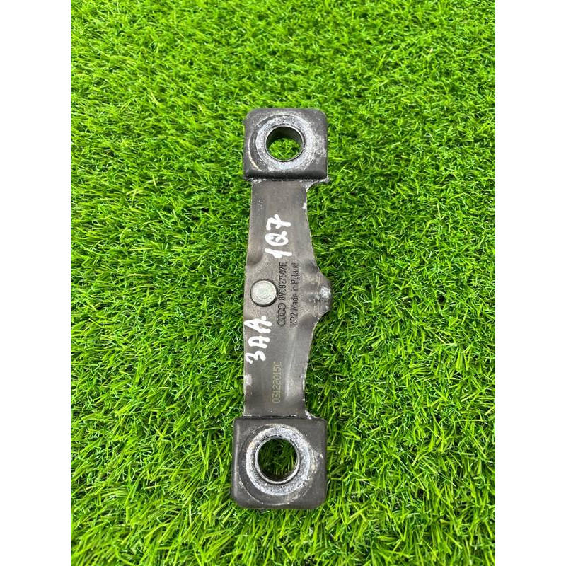 Ответная часть замка багажника (кузов и элементы) Audi Q7 4M 2015 3.0 CRE 8v0827507e