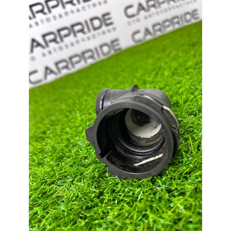 Фланец (система охлаждения) Volkswagen Tiguan 5N 2011 1.4 CAVA 5n0122291b