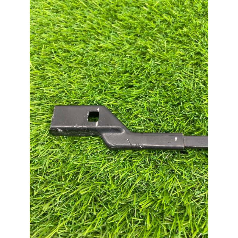 Поводок дворника (кузов и элементы) Volkswagen Tiguan 5N 2011 1.4 CAVA 5n1955410