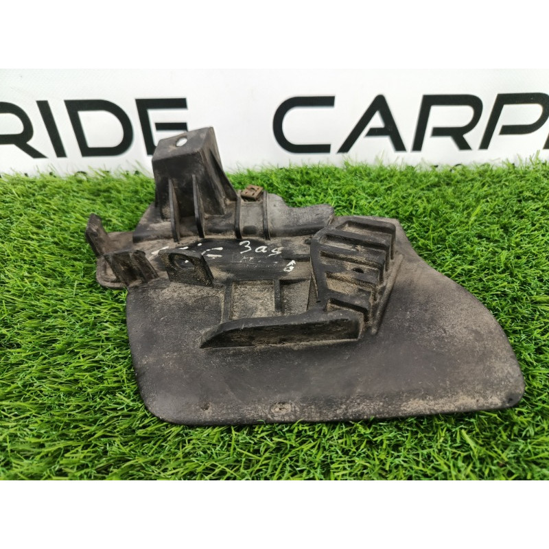 Брызговик (кузов и элементы) Volkswagen Tiguan 5N 2011 1.4 CAVA 5n0854856b