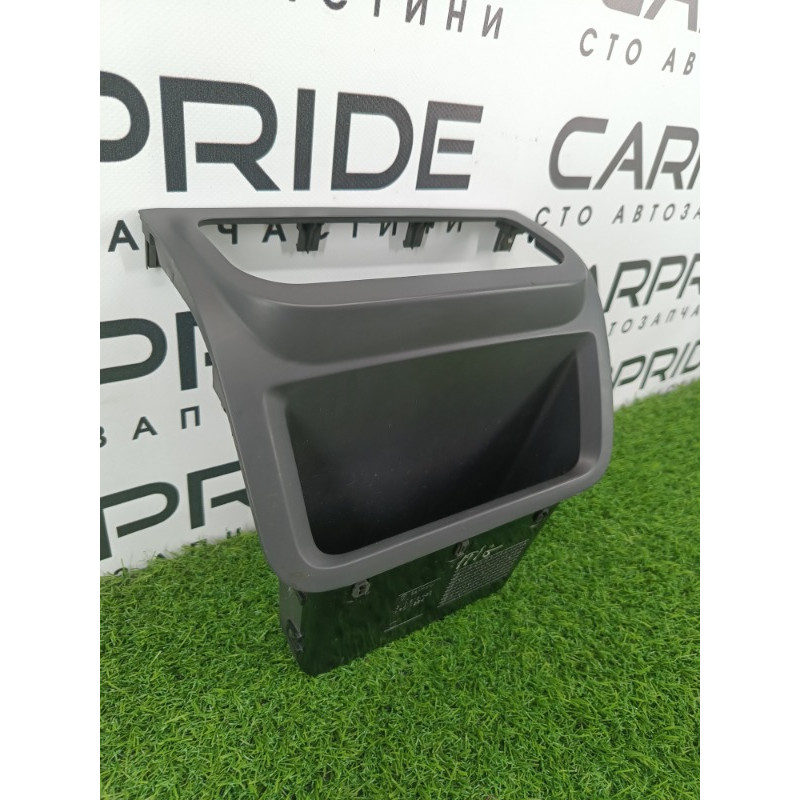 Накладка центральної консолі (салон) Volkswagen Tiguan 5N 2011 1.4 CAVA 5m0819422