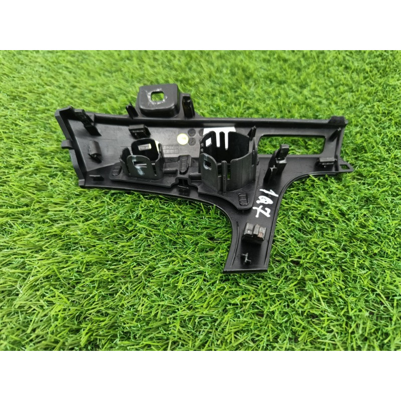 Декоративная накладка торпедо (салон) Audi Q7 4M 2015 3.0 CRE 4M1853241E1LQ