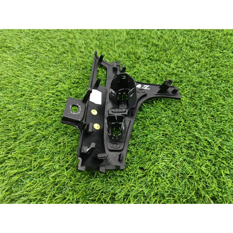 Декоративная накладка торпедо (салон) Audi Q7 4M 2015 3.0 CRE 4M1853241E1LQ