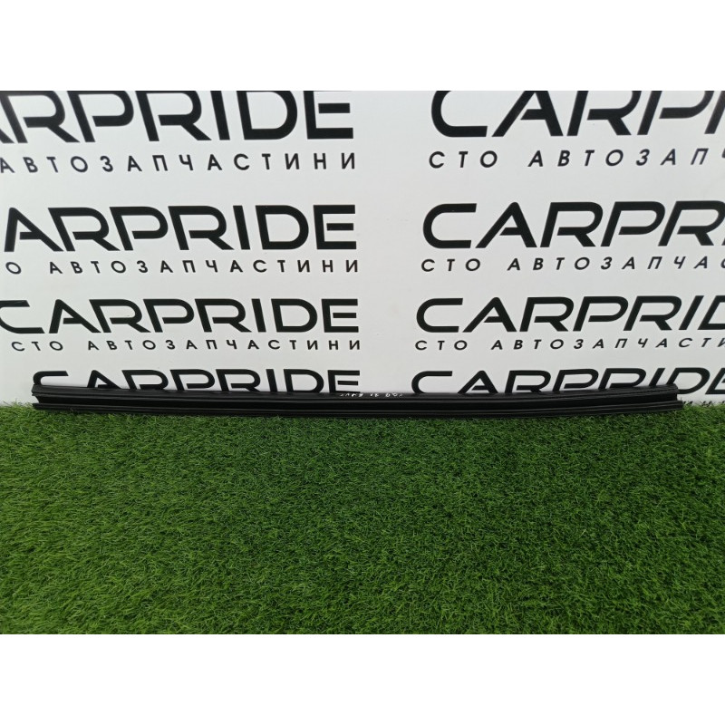 Молдинг стекла внутренний (наружные элементы кузова) Audi Q7 4M 2015 3.0 CRE 4m0839479