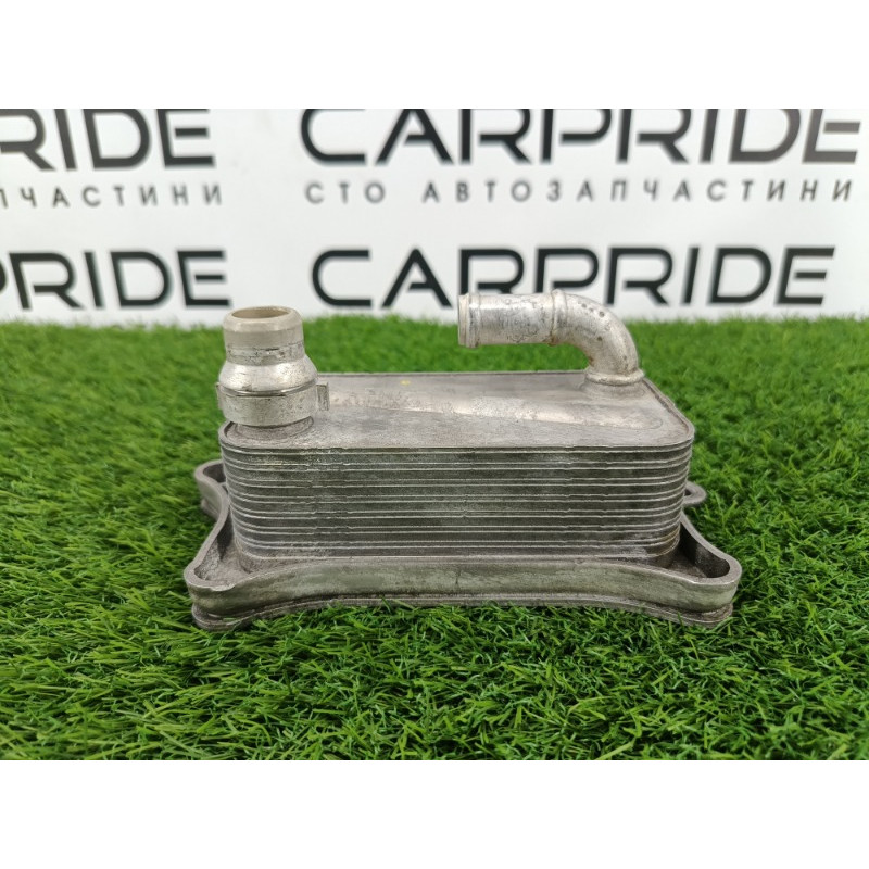 Теплообменник масляного фильтра (двигатель и элементы) Audi Q7 4M 2015 3.0 CRE 06E117021J