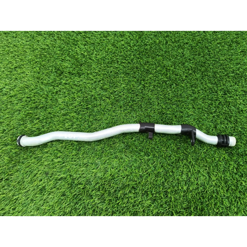 Трубка системы охлаждения (система охлаждения) Audi Q7 4M 2015 3.0 CRE 06E121065S