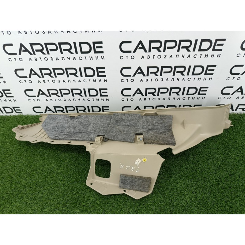 Накладка на поріг (кузов і елементи) Audi Q7 4M 2015 3.0 CRE 4m0867768d