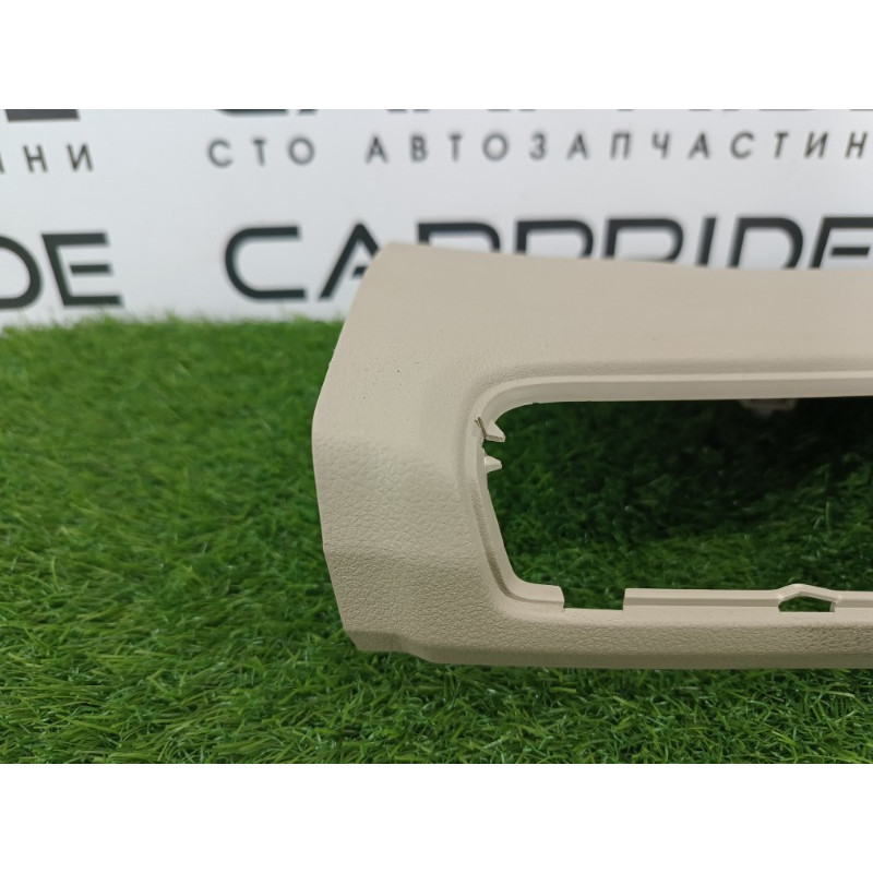 Обшивка стійки (салон) Audi Q7 4M 2015 3.0 CRE 4m0867239