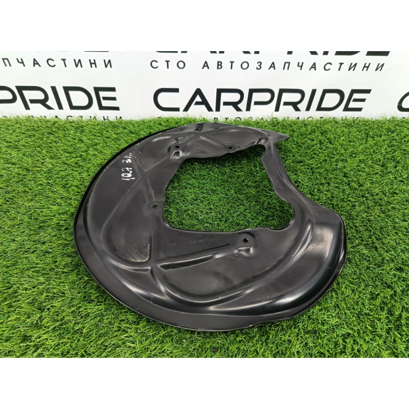 Пыльник тормозного диска (тормозная система) Audi Q7 4M 2015 3.0 CRE 4m0615611c