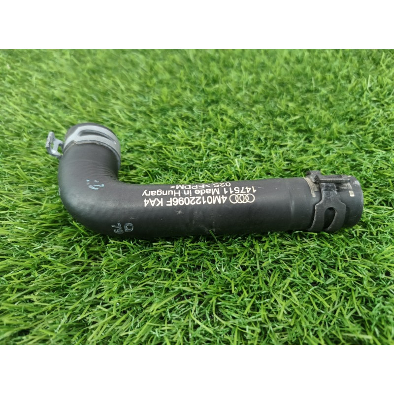 Патрубок (система охлаждения) Audi Q7 4M 2015 3.0 CRE 4M0122096F