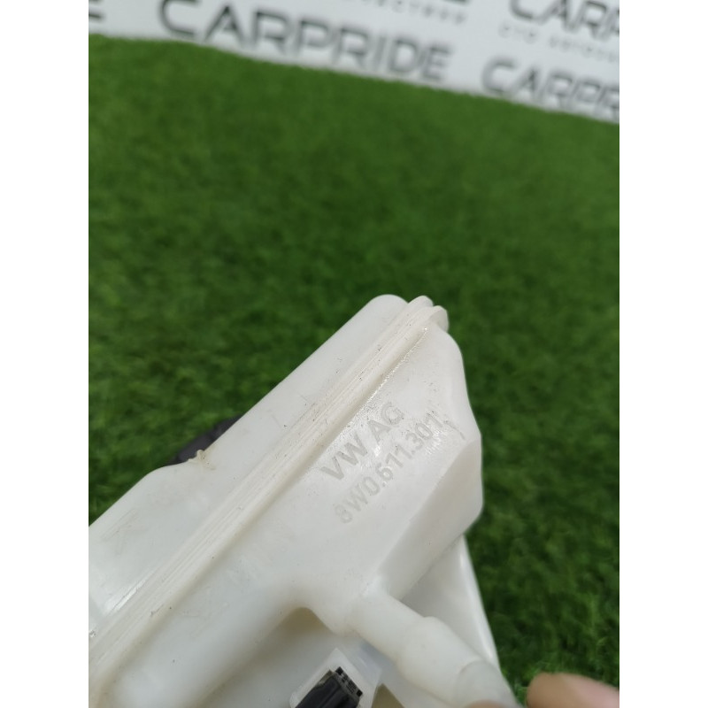 Бачок гальмівної рідини (гальмівна система) Audi Q7 4M 2015 3.0 CRE 8w0611301