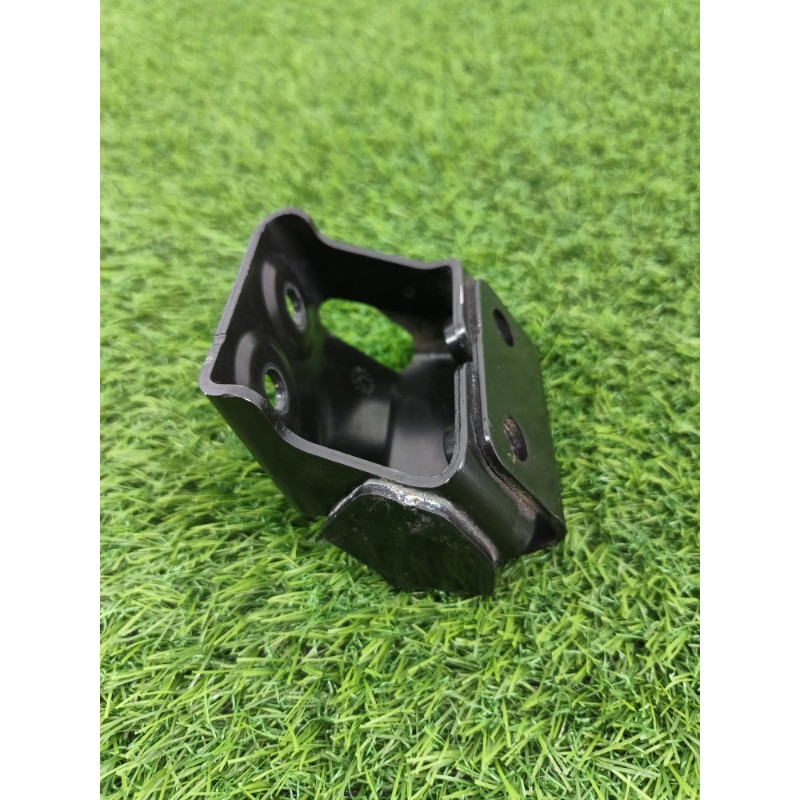 Кронштейн (двигатель и элементы) Audi Q7 4M 2015 3.0 CRE 4M0803692