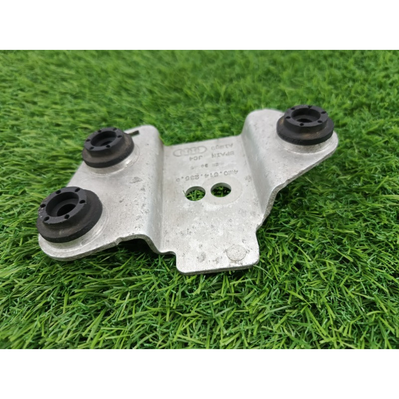 Кронштейн (двигатель и элементы) Audi Q7 4M 2015 3.0 CRE 4m0614235d