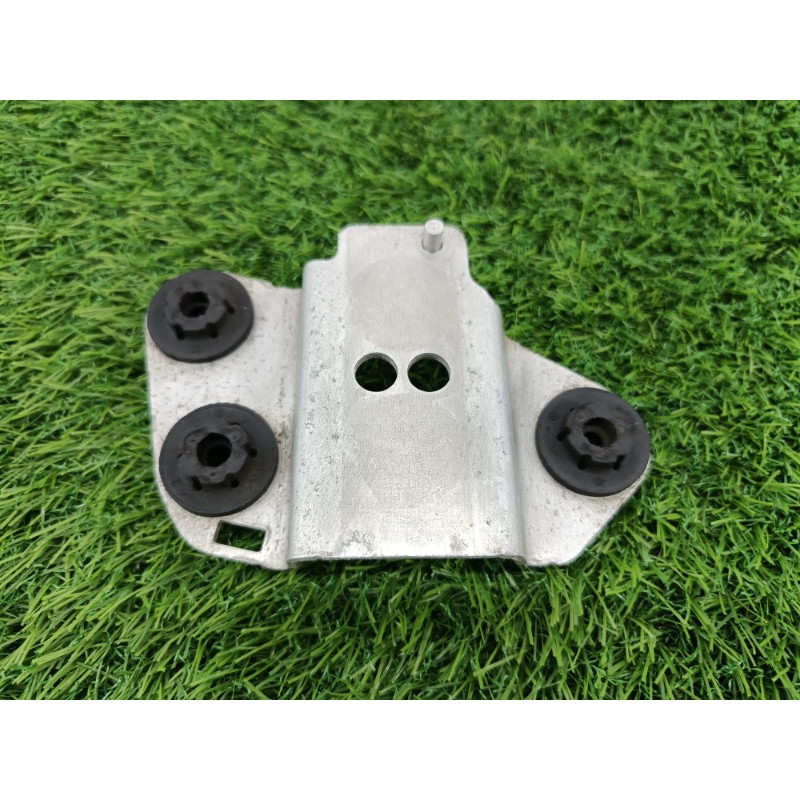 Кронштейн (двигатель и элементы) Audi Q7 4M 2015 3.0 CRE 4m0614235d