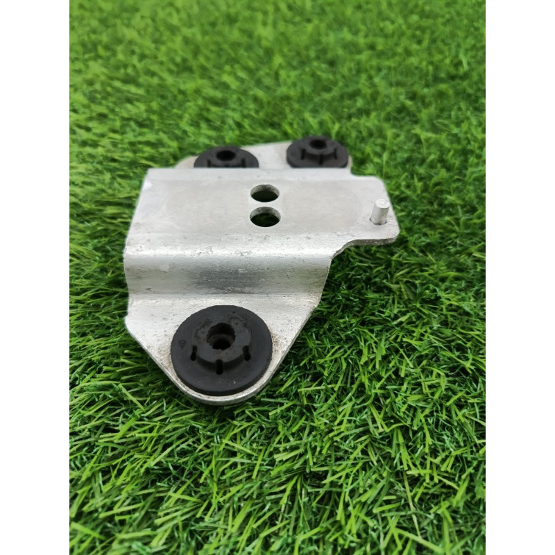 Кронштейн (двигатель и элементы) Audi Q7 4M 2015 3.0 CRE 4m0614235d