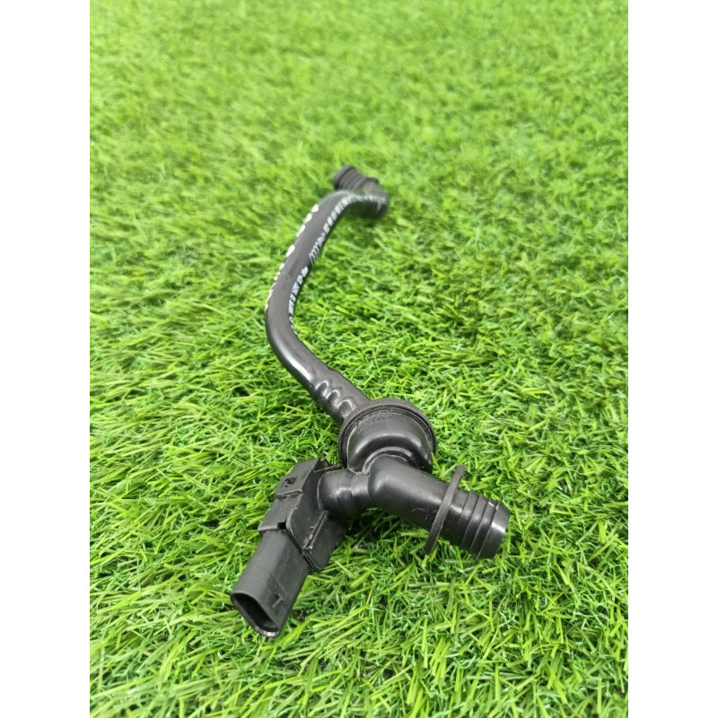 Вакуумный клапан (двигатель и элементы) Audi Q7 4M 2015 3.0 CRE 4m0611933b