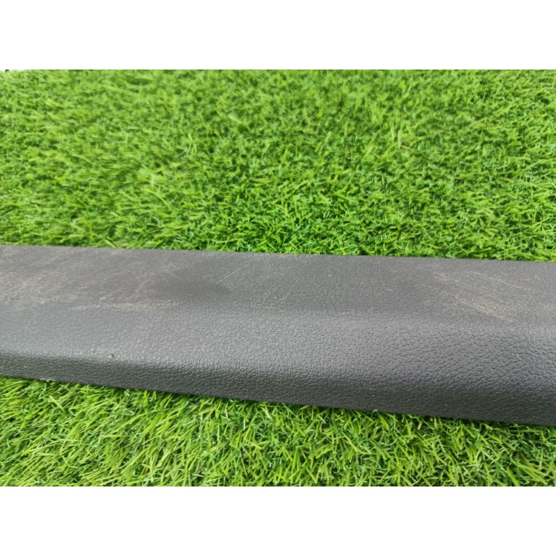 Накладка на порог (кузов и элементы) Volkswagen Tiguan 5N 2011 1.4 CAVA 5n0863484