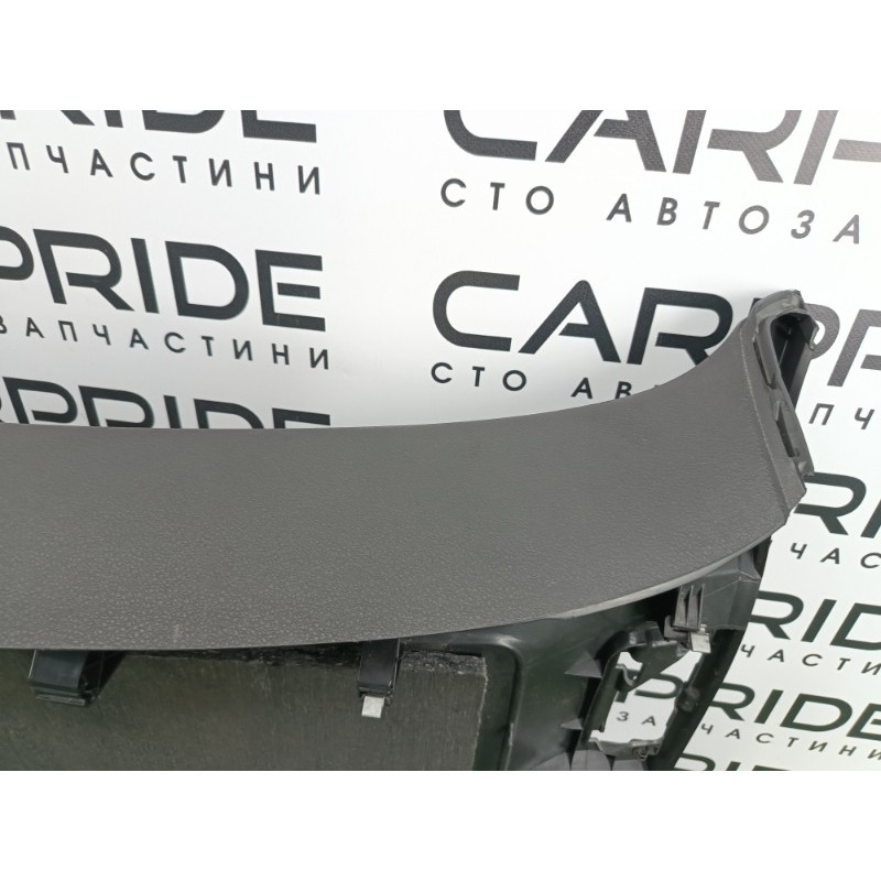 Обшивка кришки багажника (салон) Volkswagen Tiguan 5N 2011 1.4 CAVA 5n0867601a