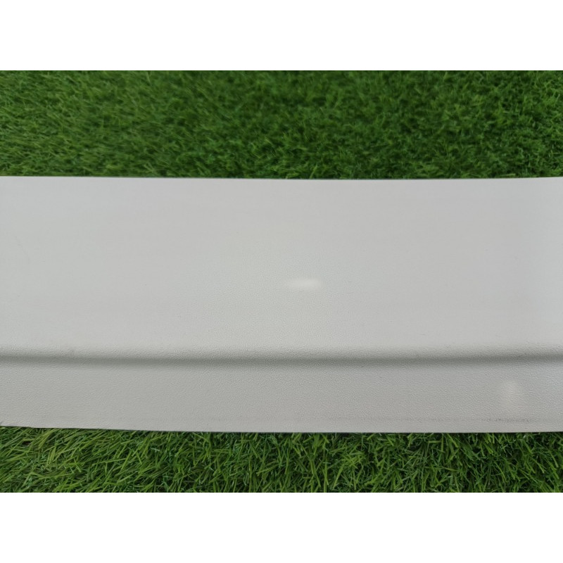 Обшивка крышки багажника (салон) Volkswagen Tiguan 5N 2011 1.4 CAVA 5n0867617