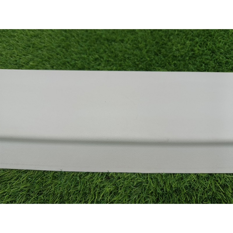 Обшивка крышки багажника (салон) Volkswagen Tiguan 5N 2011 1.4 CAVA 5n0867617