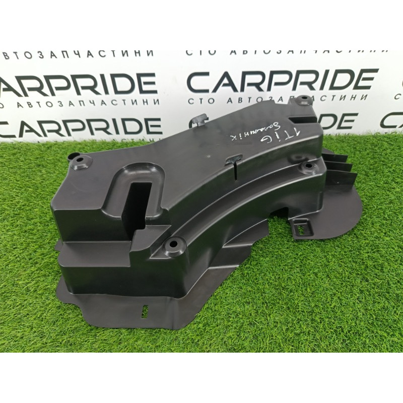 Лоток багажника (салон) Volkswagen Tiguan 5N 2011 1.4 CAVA 5n0012115c