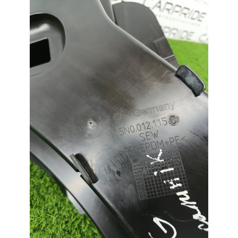 Лоток багажника (салон) Volkswagen Tiguan 5N 2011 1.4 CAVA 5n0012115c