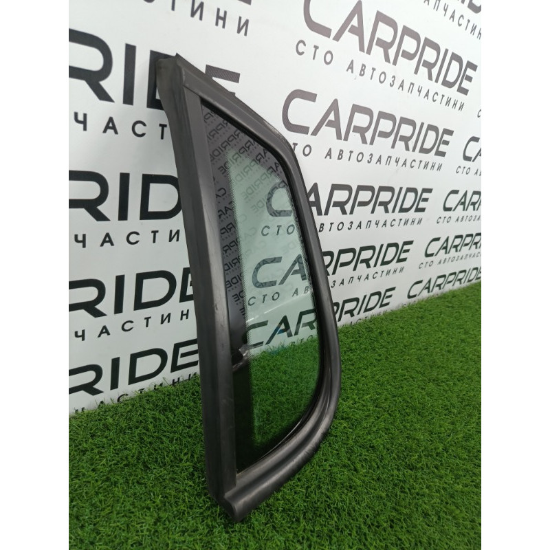 Форточка кузова (стекла и зеркала) Volkswagen Tiguan 5N 2011 1.4 CAVA 5n0845041