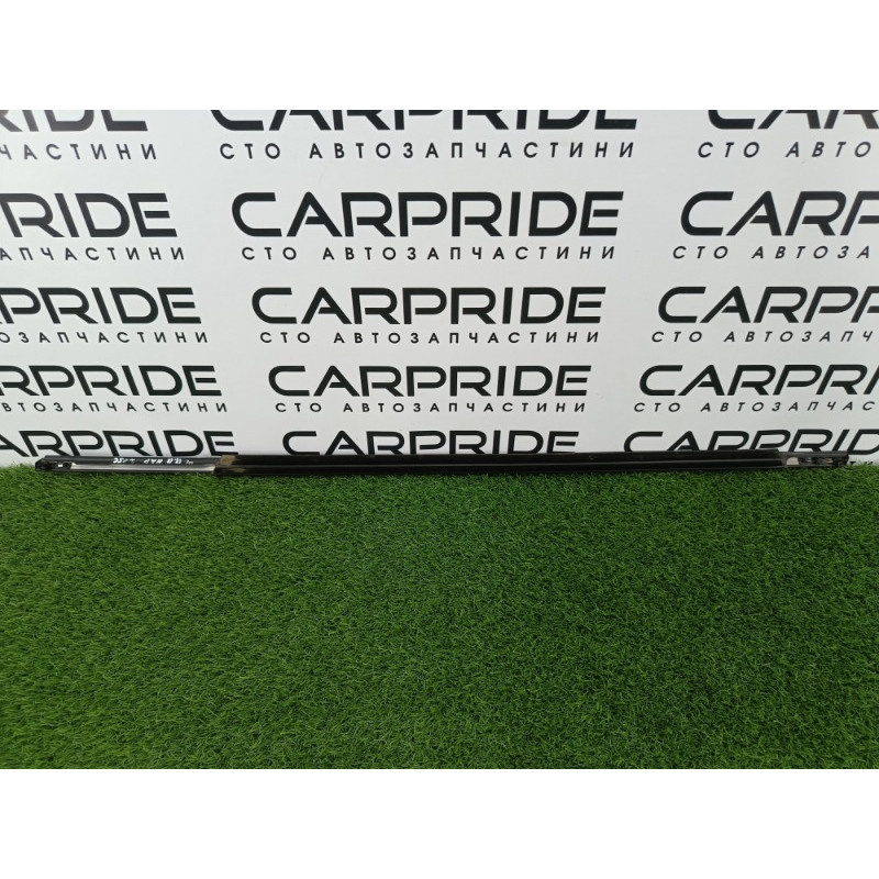 Молдинг стекла (кузов и элементы) Ford ESCAPE MK4 2020 1.5 LJ6Z-7821452-A