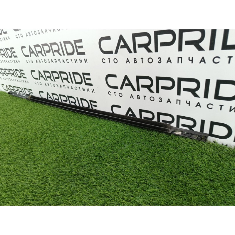 Молдинг стекла (кузов и элементы) Ford ESCAPE MK4 2020 1.5 LJ6Z-7821452-A