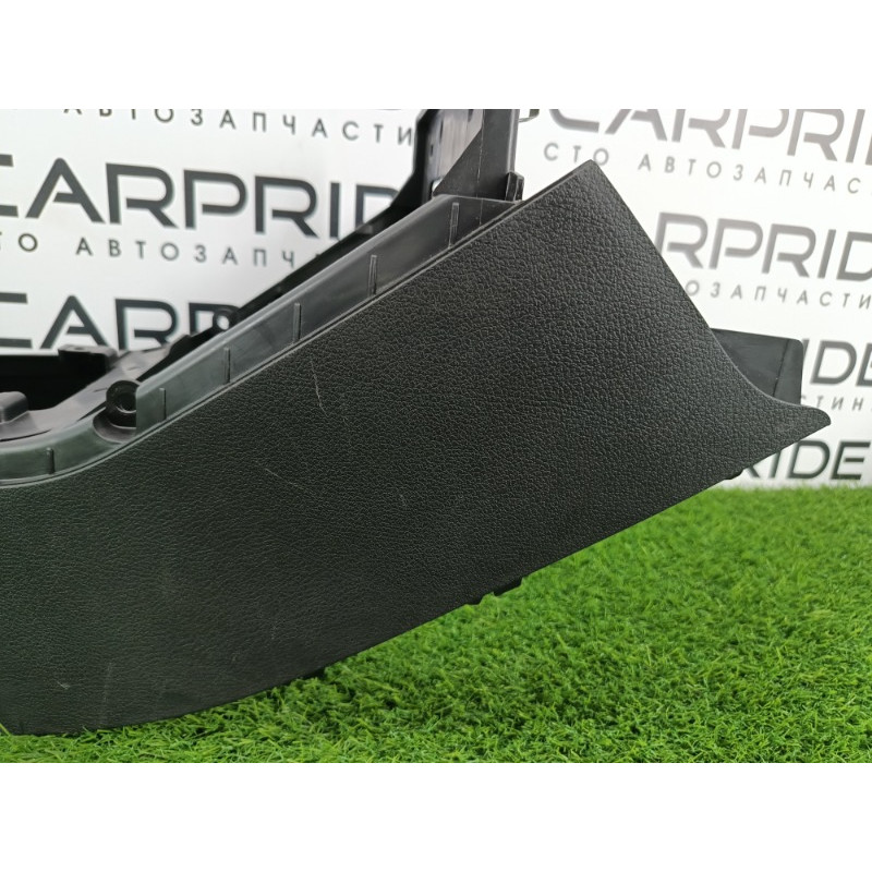 Центральная консоль (салон) Volkswagen Tiguan 5N 2011 1.4 CAVA 5n1863243c