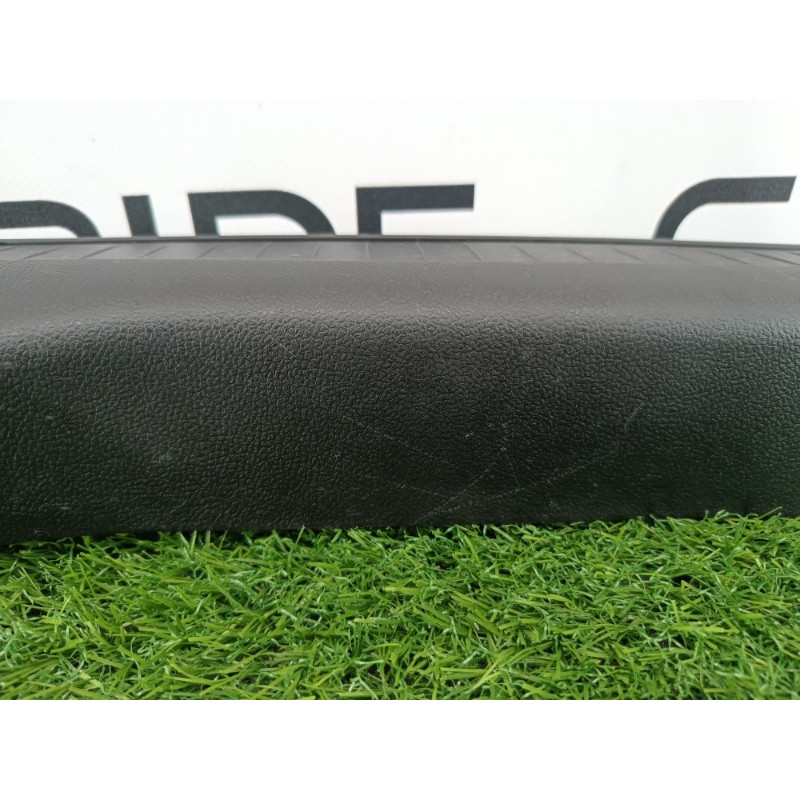 Накладка на порог (кузов и элементы) Ford ESCAPE MK4 2020 1.5 LJ6Z7813209AA