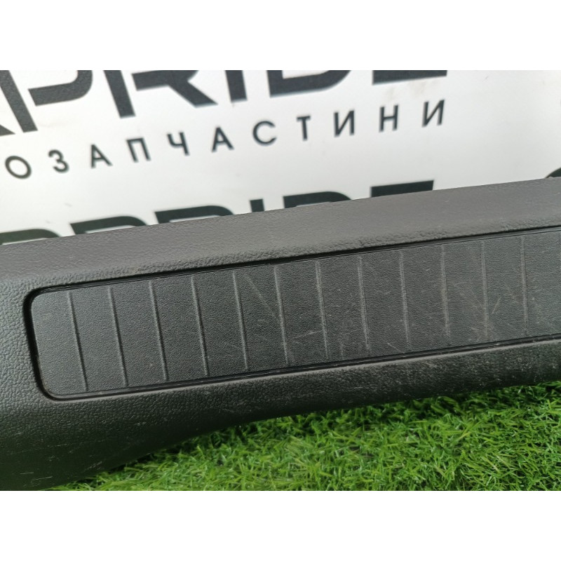 Накладка на порог (кузов и элементы) Ford ESCAPE MK4 2020 1.5 LJ6Z7813209AA