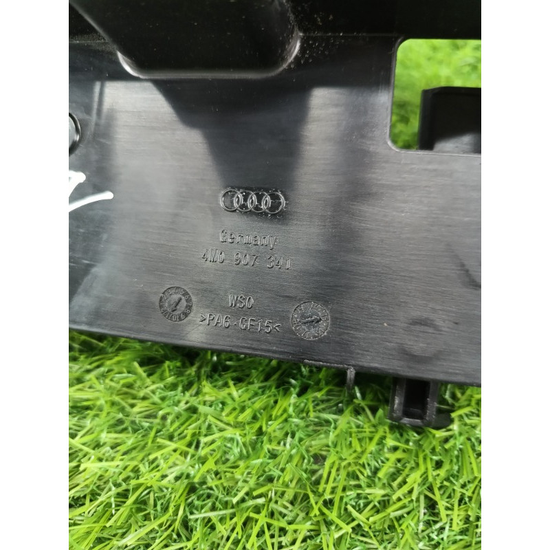 Кронштейн блоку управління (кузов і елементи) Audi Q7 4M 2015 3.0 CRE 4m0907341