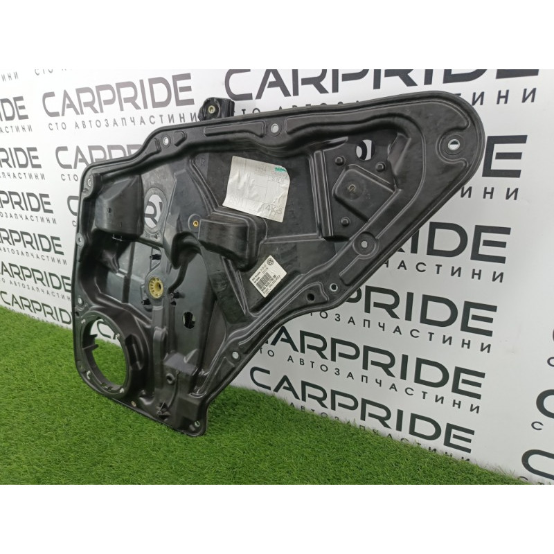 Механизм стеклоподъемника (кузов и элементы) Volkswagen Tiguan 5N 2011 1.4 CAVA 5n0839730m