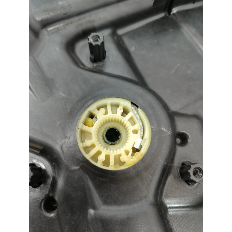 Механизм стеклоподъемника (кузов и элементы) Volkswagen Tiguan 5N 2011 1.4 CAVA 5n0839729m