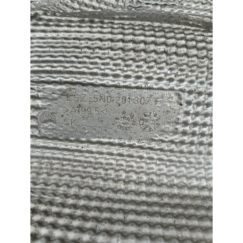 Защита (кузов и элементы) Volkswagen Tiguan 5N 2011 1.4 CAVA 5n0201307f