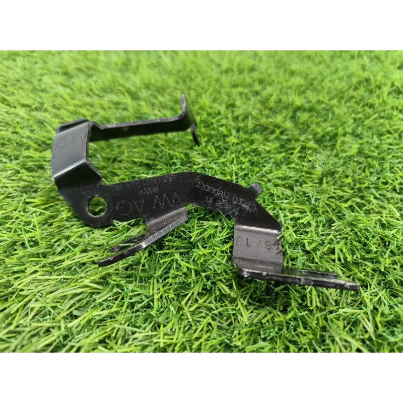 Кронштейн (двигатель и элементы) Audi Q7 4M 2015 3.0 CRE 4m0611845p