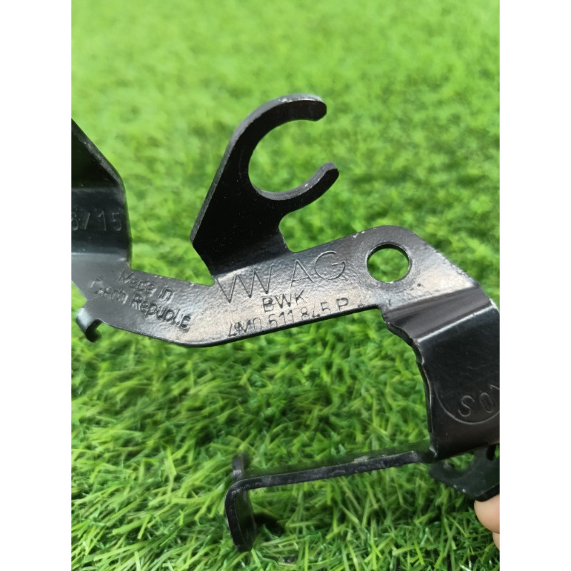 Кронштейн (двигатель и элементы) Audi Q7 4M 2015 3.0 CRE 4m0611845p