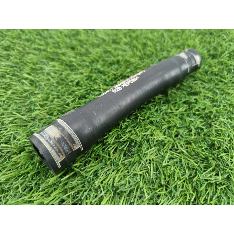 Патрубок (система охлаждения) Audi Q7 4M 2015 3.0 CRE 4M0122447C