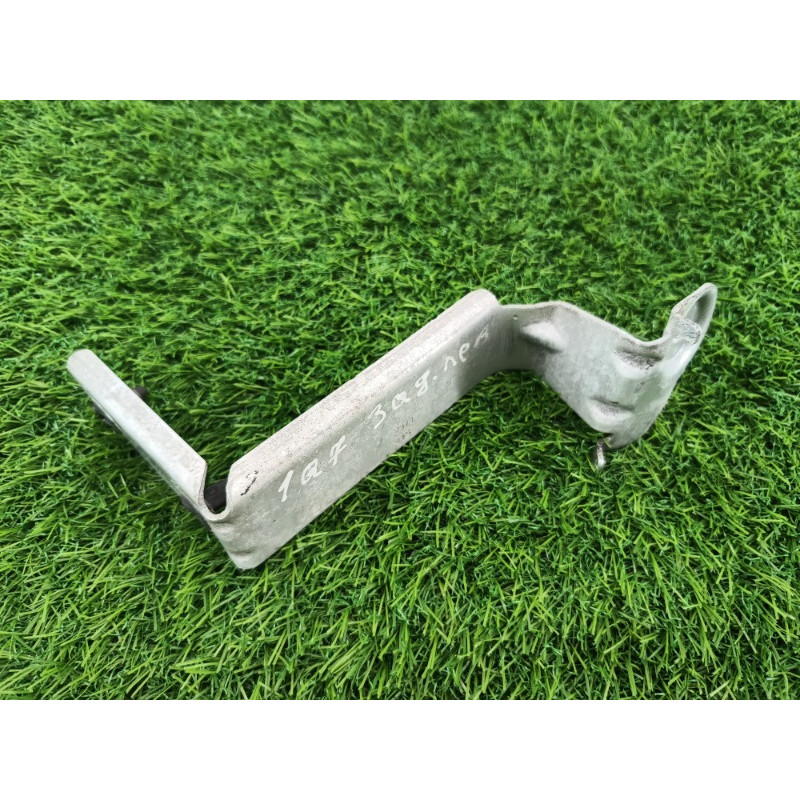 Кронштейн (двигатель и элементы) Audi Q7 4M 2015 3.0 CRE 4m0825343a