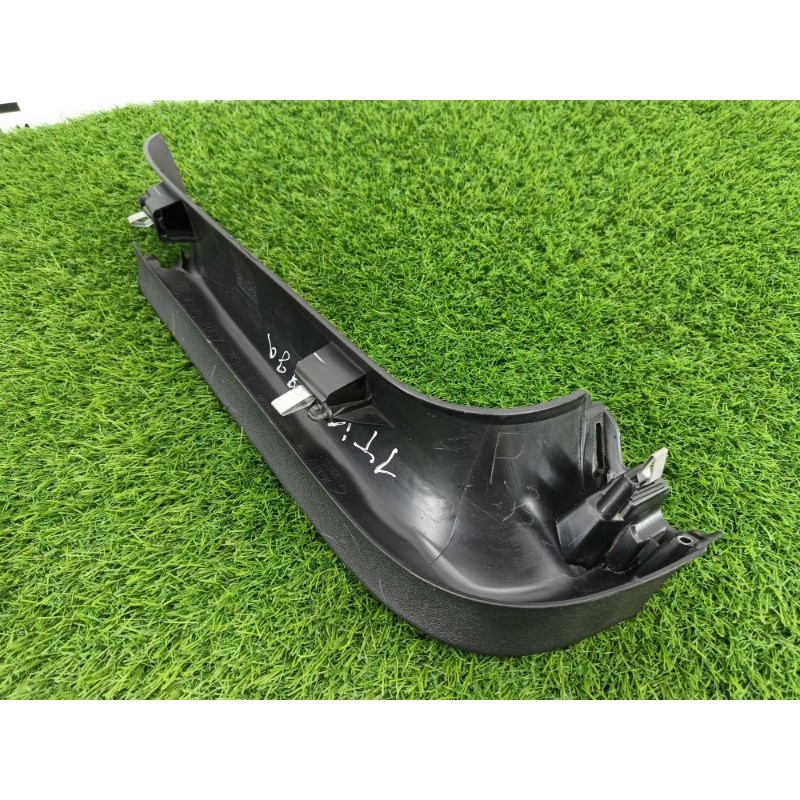 Обшивка крышки багажника (салон) Volkswagen Tiguan 5N 2011 1.4 CAVA 5n0867704b