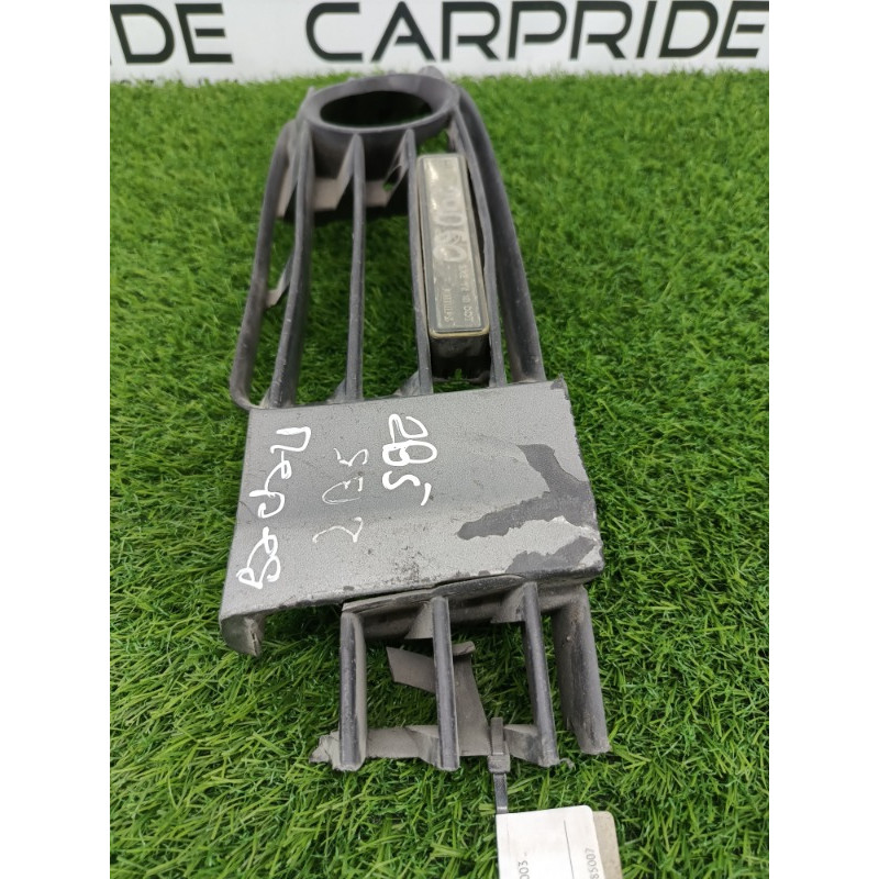 Решетка бампера (кузов и элементы) Volkswagen Passat B5 2003 2.5 AKN 3b0853666l