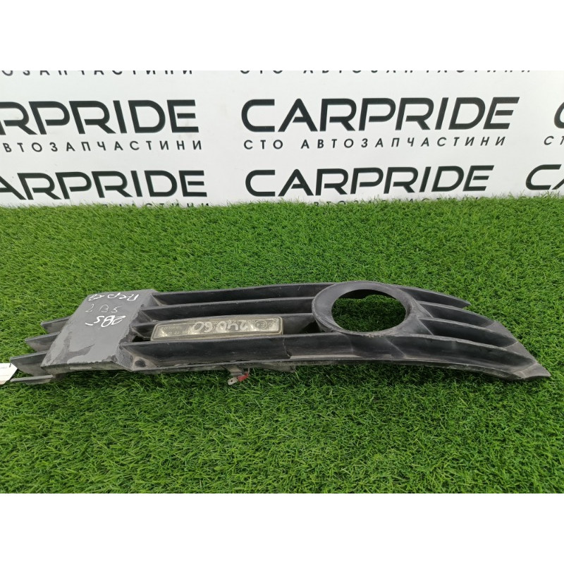 Решетка бампера (кузов и элементы) Volkswagen Passat B5 2003 2.5 AKN 3b0853666l