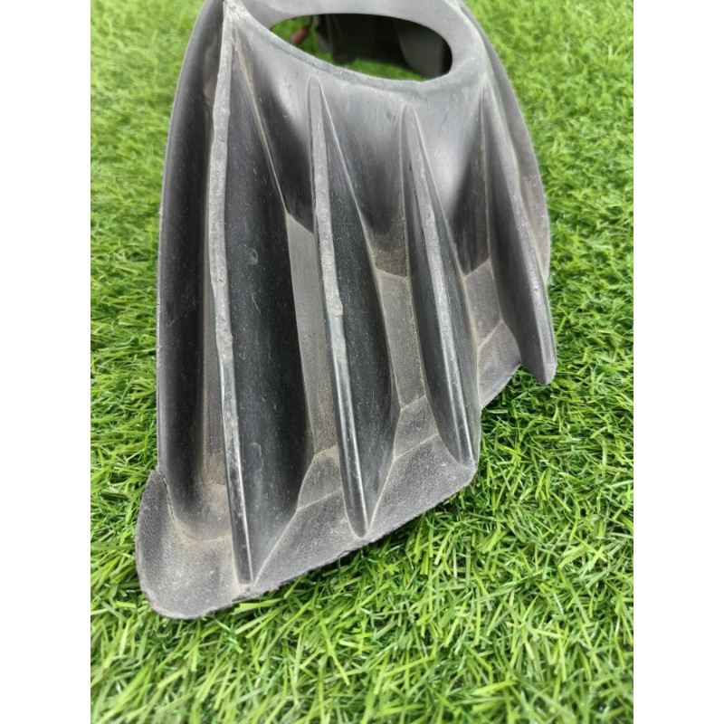 Решетка бампера (кузов и элементы) Volkswagen Passat B5 2003 2.5 AKN 3b0853666l