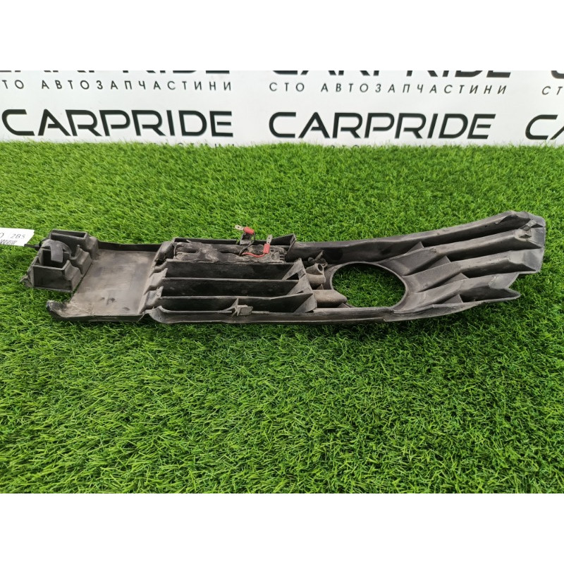 Решетка бампера (кузов и элементы) Volkswagen Passat B5 2003 2.5 AKN 3b0853666l