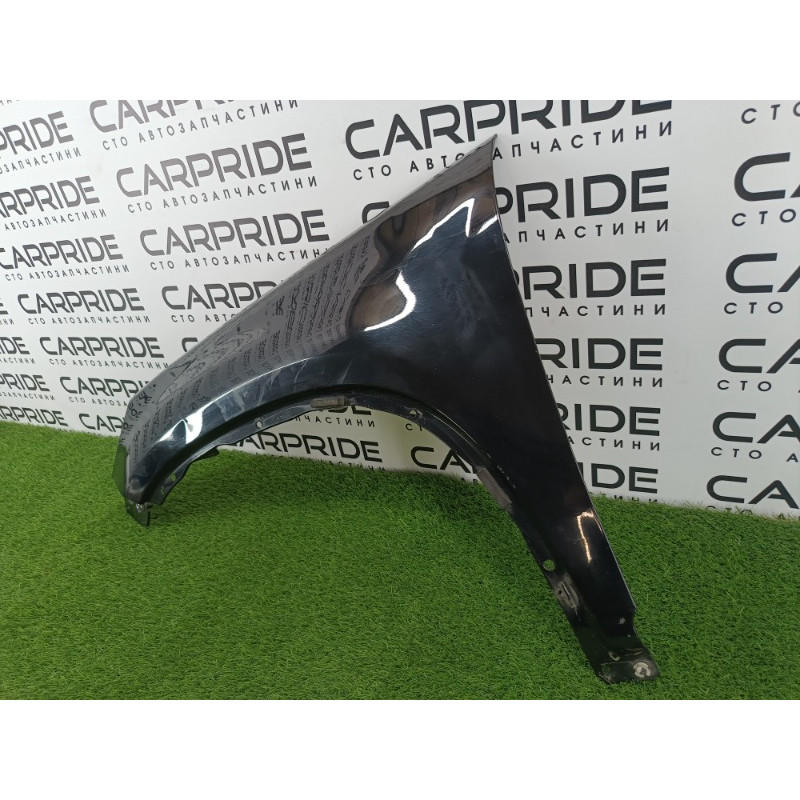 Крыло (наружные элементы кузова) Volkswagen Tiguan 5N 2011 1.4 CAVA 5N0821105A